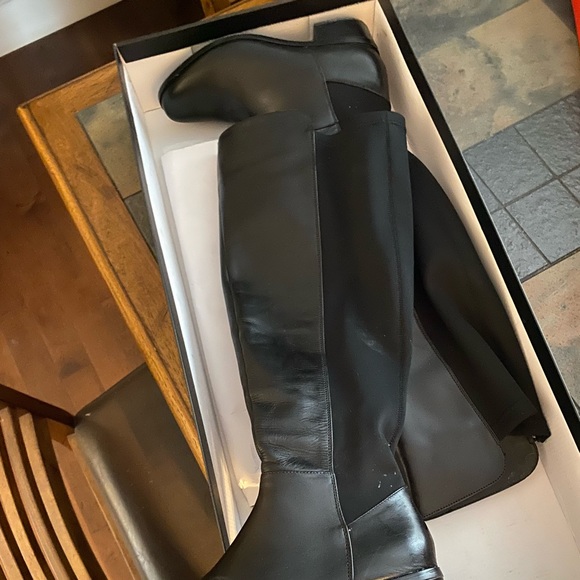 La diva leather boots size 7.5 Brand New worn once. - Picture 3 of 4